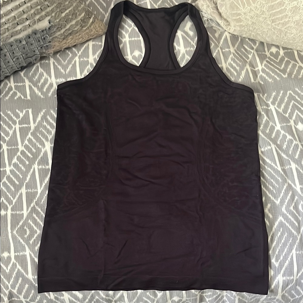 Lululemon Swiftly Tech Tank. Size 8